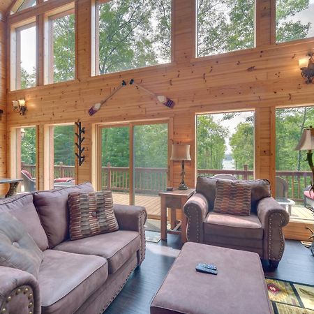 Scenic Hayward Lake View Retreat With Fire Pit Екстер'єр фото