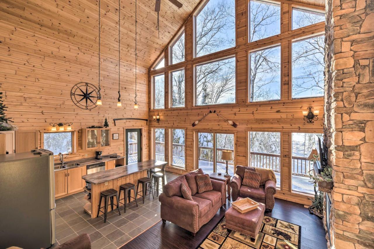 Scenic Hayward Lake View Retreat With Fire Pit Екстер'єр фото